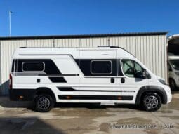 ADRIA TWIN SUPREME 640 SGX 35H UNIPROPRIETARIO KM 9.142 GARAGE 2021 pieno