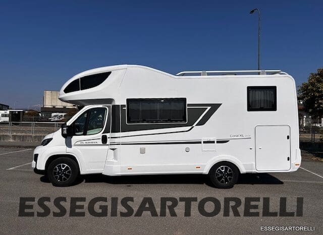 ADRIA 60° NEW CORAL XL A 600 DP GAMMA 2026 NEW DUCATO UCONNECT 699 cm pieno