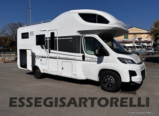ADRIA 60° NEW CORAL XL A 600 DP GAMMA 2026 NEW DUCATO UCONNECT 699 cm pieno