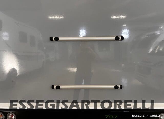 NEW MY 2026 CHAUSSON TITANIUM 797 FORD 165 CV AUTOMATICO GEMELLI pieno