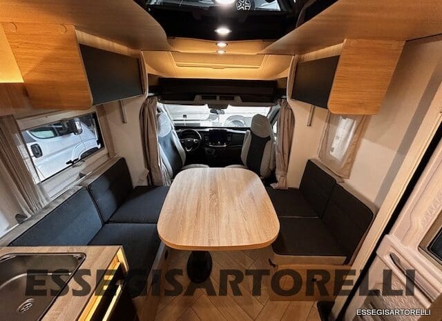 NEW MY 2026 CHAUSSON TITANIUM 797 FORD 165 CV AUTOMATICO GEMELLI pieno