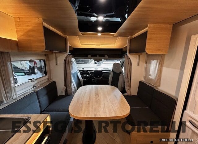 NEW MY 2026 CHAUSSON TITANIUM 797 FORD 165 CV AUTOMATICO GEMELLI pieno