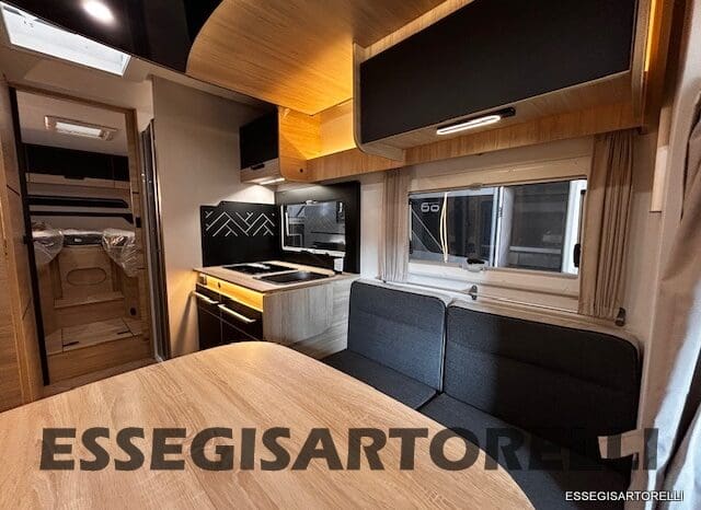 NEW MY 2026 CHAUSSON TITANIUM 797 FORD 165 CV AUTOMATICO GEMELLI pieno