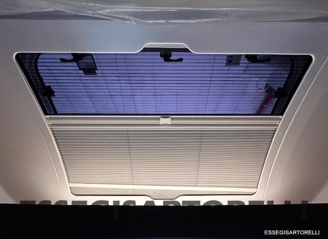 NEW MY 2026 CHAUSSON TITANIUM 797 FORD 165 CV AUTOMATICO GEMELLI pieno