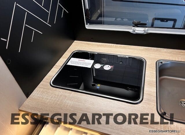 NEW MY 2026 CHAUSSON TITANIUM 797 FORD 165 CV AUTOMATICO GEMELLI pieno