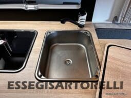 NEW MY 2026 CHAUSSON TITANIUM 797 FORD 165 CV AUTOMATICO GEMELLI pieno