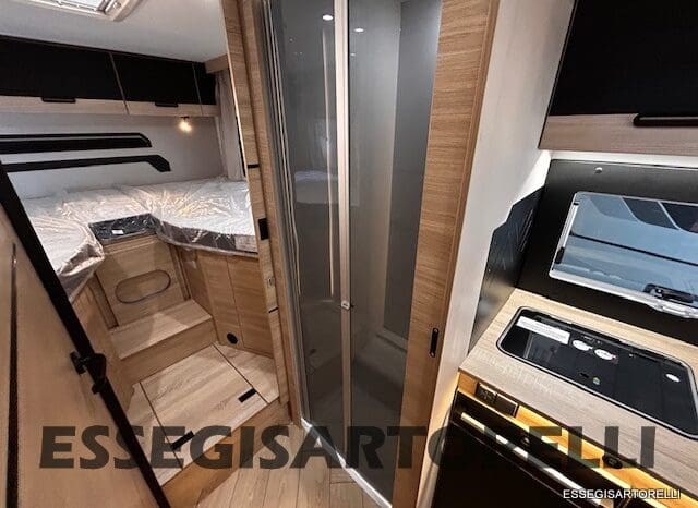 NEW MY 2026 CHAUSSON TITANIUM 797 FORD 165 CV AUTOMATICO GEMELLI pieno
