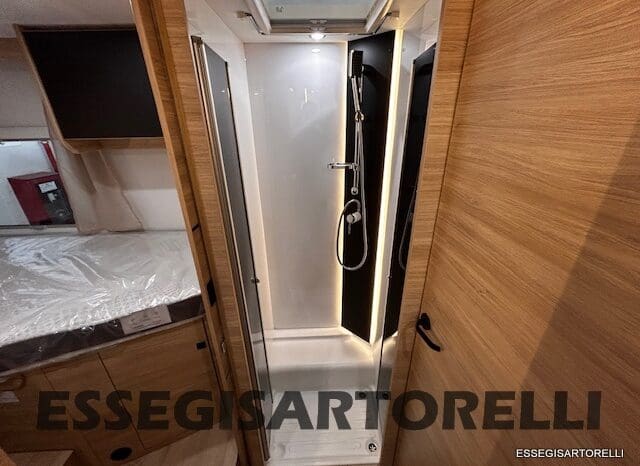 NEW MY 2026 CHAUSSON TITANIUM 797 FORD 165 CV AUTOMATICO GEMELLI pieno