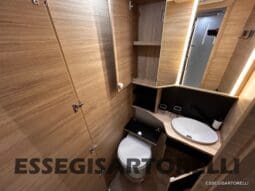 NEW MY 2026 CHAUSSON TITANIUM 797 FORD 165 CV AUTOMATICO GEMELLI pieno