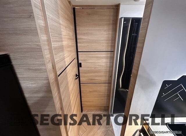 NEW MY 2026 CHAUSSON TITANIUM 797 FORD 165 CV AUTOMATICO GEMELLI pieno