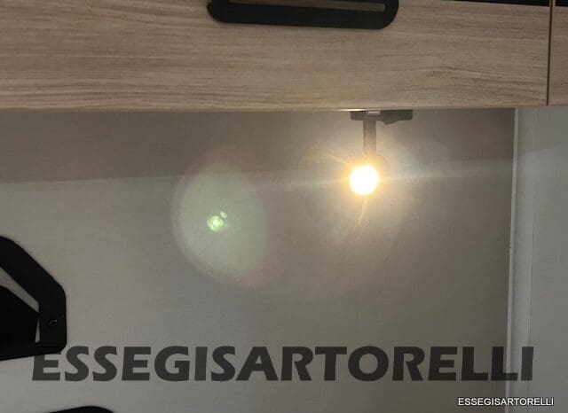 NEW MY 2026 CHAUSSON TITANIUM 797 FORD 165 CV AUTOMATICO GEMELLI pieno