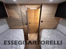 NEW MY 2026 CHAUSSON TITANIUM 797 FORD 165 CV AUTOMATICO GEMELLI pieno