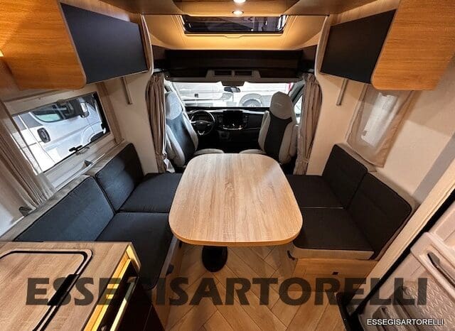 NEW MY 2026 CHAUSSON TITANIUM 797 FORD 165 CV AUTOMATICO GEMELLI pieno