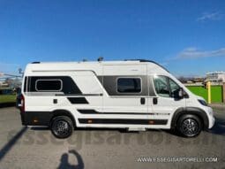 ADRIA TWIN SUPREME 640 SGX 35H UNIPROPRIETARIO KM 9.142 GARAGE 2021 pieno