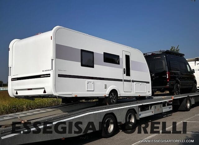 CARAVAN NEW ADRIA ADORA 573 PT 6 POSTI TRUMA COMBI VETRORESINA 2026 pieno