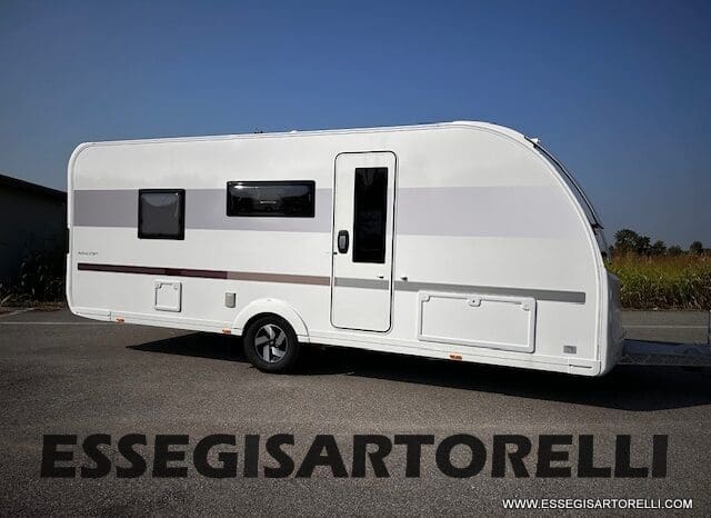 CARAVAN NEW ADRIA ADORA 573 PT 6 POSTI TRUMA COMBI VETRORESINA 2026 pieno