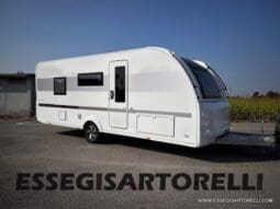 CARAVAN NEW ADRIA ADORA 573 PT 6 POSTI TRUMA COMBI VETRORESINA 2026 pieno