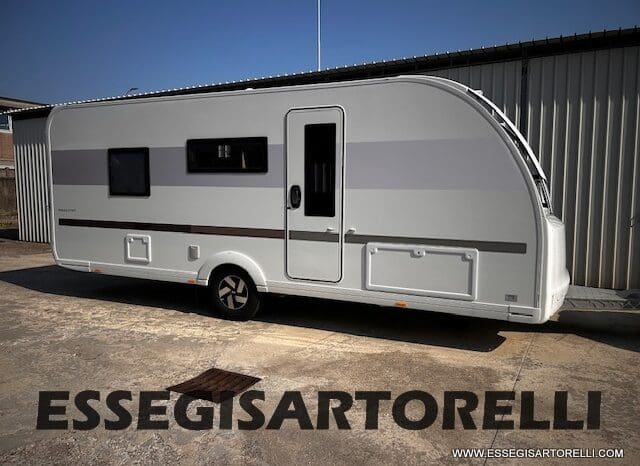 CARAVAN NEW ADRIA ADORA 573 PT 6 POSTI TRUMA COMBI VETRORESINA 2026 pieno