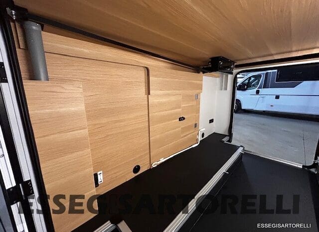 ADRIA 60° NEW CORAL XL A 600 DP GAMMA 2026 NEW DUCATO UCONNECT 699 cm pieno