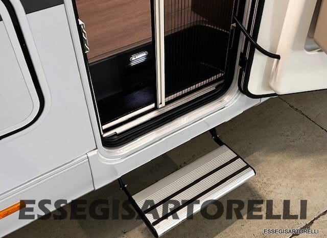 ADRIA 60° NEW CORAL XL A 600 DP GAMMA 2026 NEW DUCATO UCONNECT 699 cm pieno