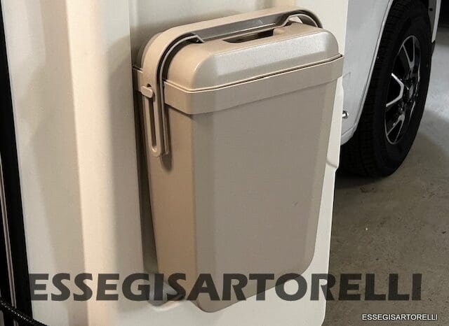 ADRIA 60° NEW CORAL XL A 600 DP GAMMA 2026 NEW DUCATO UCONNECT 699 cm pieno