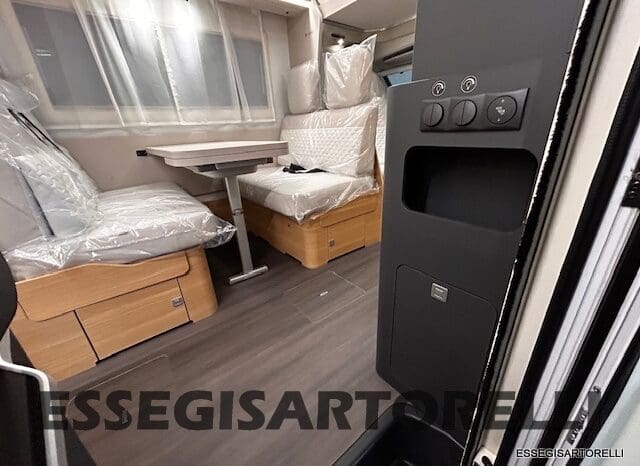 ADRIA 60° NEW CORAL XL A 600 DP GAMMA 2026 NEW DUCATO UCONNECT 699 cm pieno
