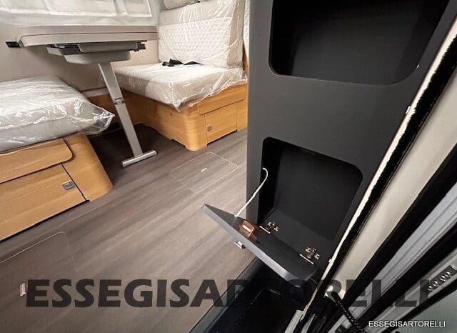 ADRIA 60° NEW CORAL XL A 600 DP GAMMA 2026 NEW DUCATO UCONNECT 699 cm pieno