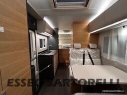ADRIA 60° NEW CORAL XL A 600 DP GAMMA 2026 NEW DUCATO UCONNECT 699 cm pieno
