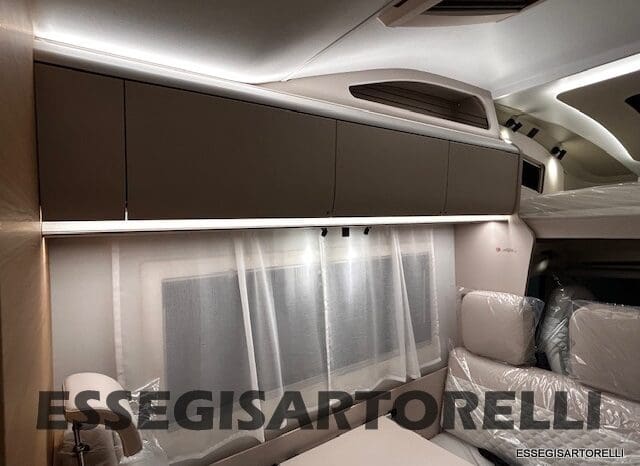 ADRIA 60° NEW CORAL XL A 600 DP GAMMA 2026 NEW DUCATO UCONNECT 699 cm pieno