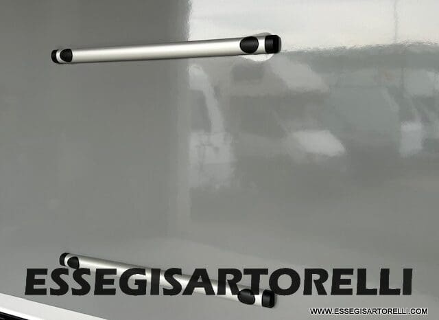 NEW MY 2026 CHAUSSON TITANIUM 797 FORD 165 CV AUTOMATICO GEMELLI pieno