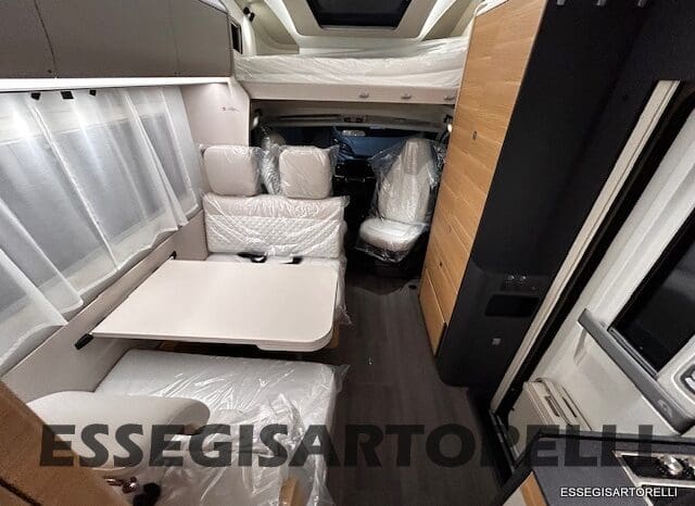 ADRIA 60° NEW CORAL XL A 600 DP GAMMA 2026 NEW DUCATO UCONNECT 699 cm pieno
