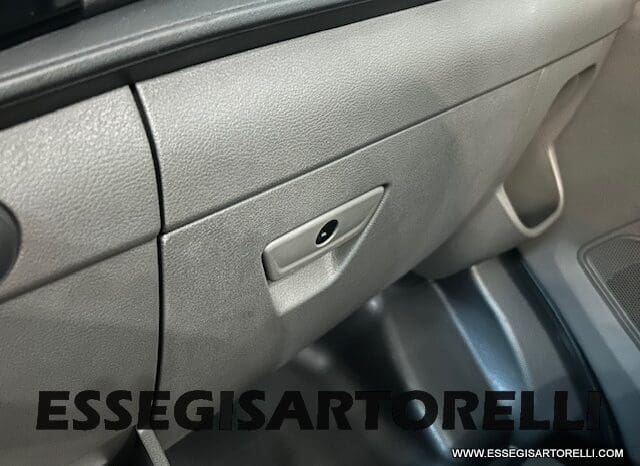 NEW MY 2026 CHAUSSON TITANIUM 797 FORD 165 CV AUTOMATICO GEMELLI pieno