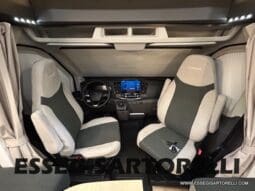 NEW MY 2026 CHAUSSON TITANIUM 797 FORD 165 CV AUTOMATICO GEMELLI pieno