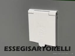 NEW MY 2026 CHAUSSON TITANIUM 797 FORD 165 CV AUTOMATICO GEMELLI pieno