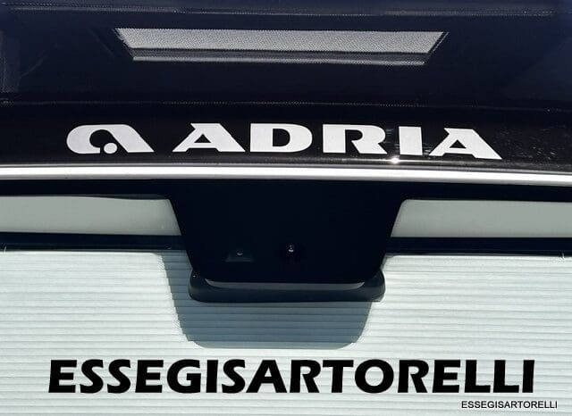 ADRIA TWIN SUPREME 640 SGX 35H UNIPROPRIETARIO KM 9.142 GARAGE 2021 pieno