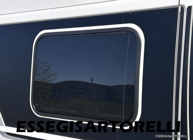 ADRIA TWIN SUPREME 640 SGX 35H UNIPROPRIETARIO KM 9.142 GARAGE 2021 pieno
