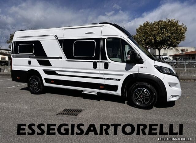 ADRIA TWIN SUPREME 640 SGX 35H UNIPROPRIETARIO KM 9.142 GARAGE 2021 pieno