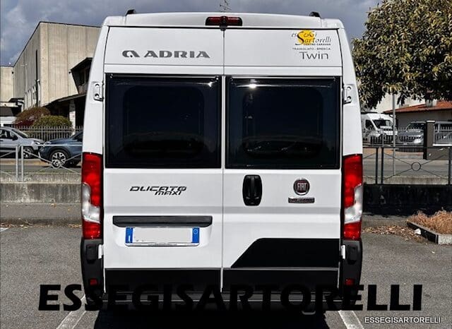 ADRIA TWIN SUPREME 640 SGX 35H UNIPROPRIETARIO KM 9.142 GARAGE 2021 pieno