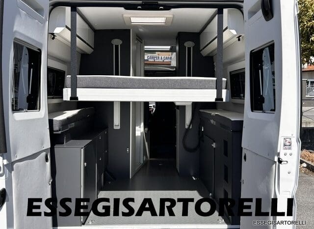 ADRIA TWIN SUPREME 640 SGX 35H UNIPROPRIETARIO KM 9.142 GARAGE 2021 pieno