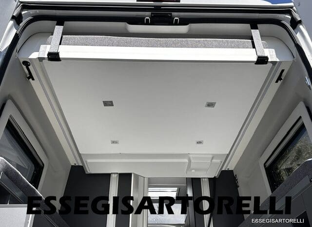 ADRIA TWIN SUPREME 640 SGX 35H UNIPROPRIETARIO KM 9.142 GARAGE 2021 pieno