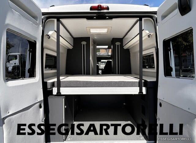 ADRIA TWIN SUPREME 640 SGX 35H UNIPROPRIETARIO KM 9.142 GARAGE 2021 pieno