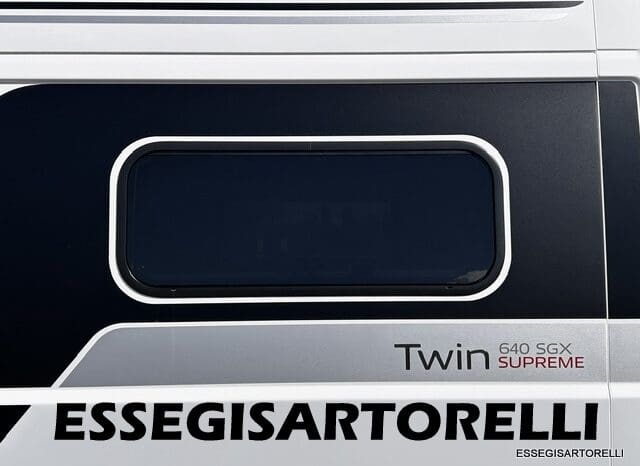 ADRIA TWIN SUPREME 640 SGX 35H UNIPROPRIETARIO KM 9.142 GARAGE 2021 pieno