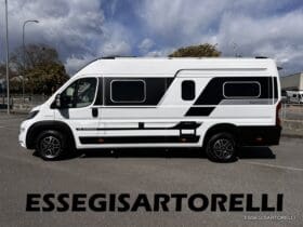 ADRIA TWIN SUPREME 640 SGX 35H UNIPROPRIETARIO KM 9.142 GARAGE 2021