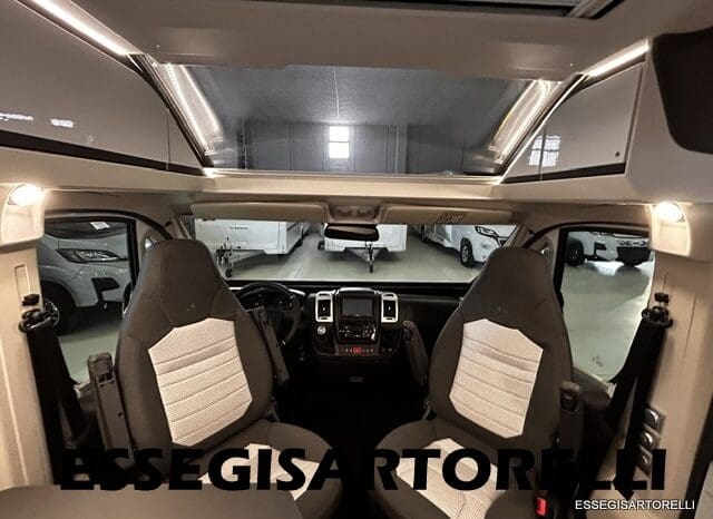 ADRIA TWIN SUPREME 640 SGX 35H UNIPROPRIETARIO KM 9.142 GARAGE 2021 pieno