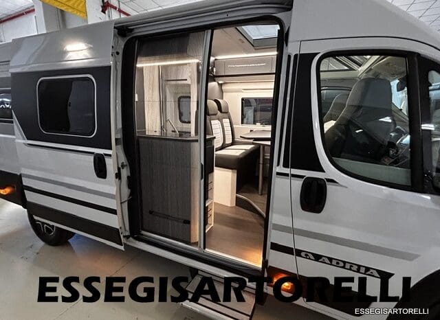 ADRIA TWIN SUPREME 640 SGX 35H UNIPROPRIETARIO KM 9.142 GARAGE 2021 pieno