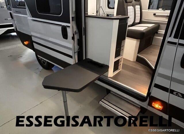 ADRIA TWIN SUPREME 640 SGX 35H UNIPROPRIETARIO KM 9.142 GARAGE 2021 pieno