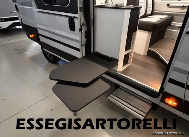 ADRIA TWIN SUPREME 640 SGX 35H UNIPROPRIETARIO KM 9.142 GARAGE 2021 pieno
