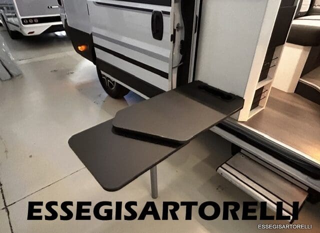 ADRIA TWIN SUPREME 640 SGX 35H UNIPROPRIETARIO KM 9.142 GARAGE 2021 pieno