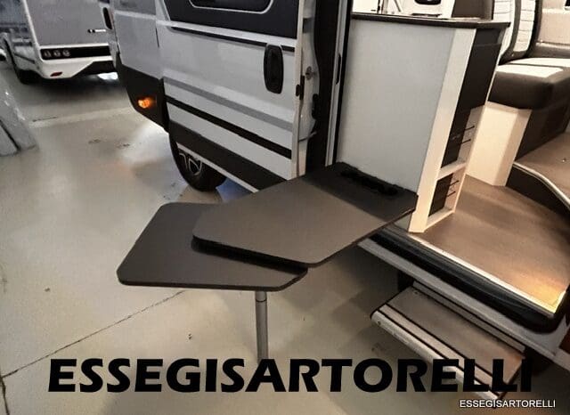 ADRIA TWIN SUPREME 640 SGX 35H UNIPROPRIETARIO KM 9.142 GARAGE 2021 pieno