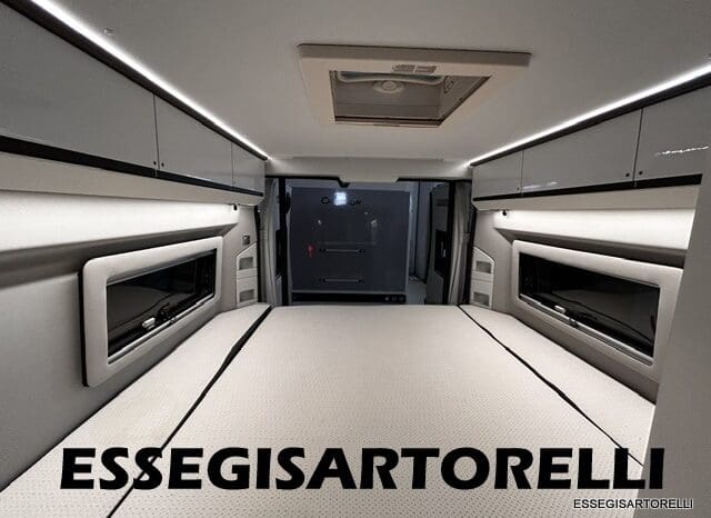 ADRIA TWIN SUPREME 640 SGX 35H UNIPROPRIETARIO KM 9.142 GARAGE 2021 pieno